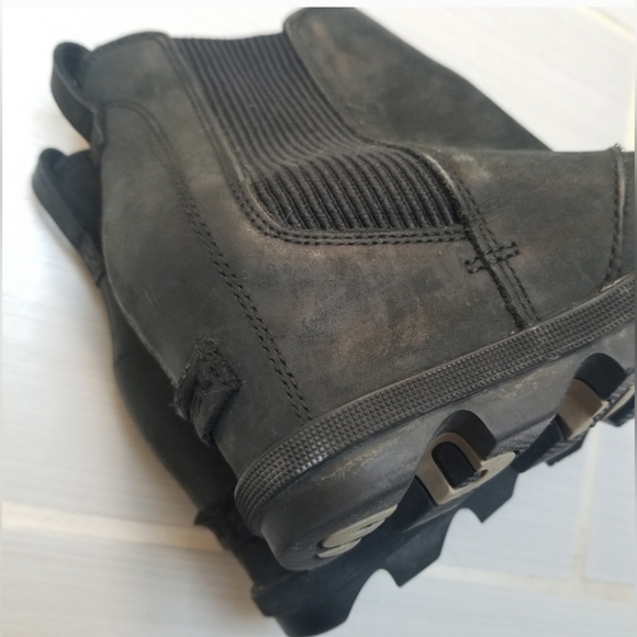Sorel  Joan Of Arctic Wedge II Chelsea Black Boots 7 - Picture 4 of 11